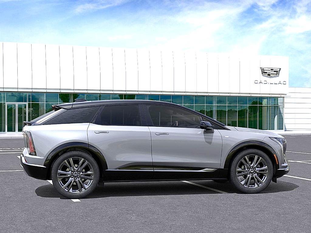 new 2025 Cadillac OPTIQ car, priced at $58,015