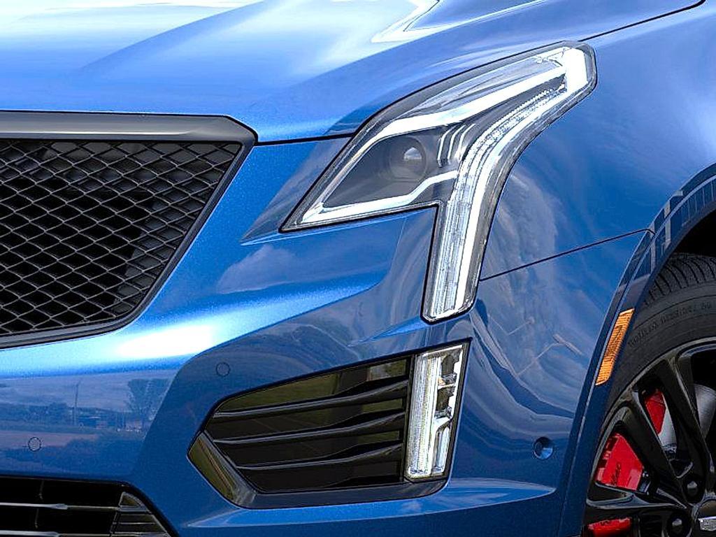 new 2026 Cadillac XT5 car, priced at $69,135