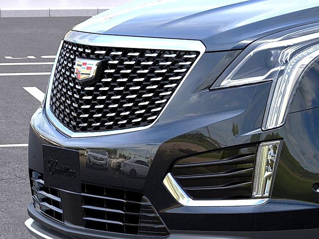 new 2026 Cadillac XT5 car, priced at $57,020