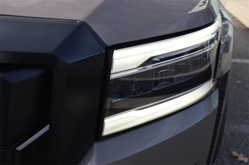 used 2024 Nissan Frontier car, priced at $35,298