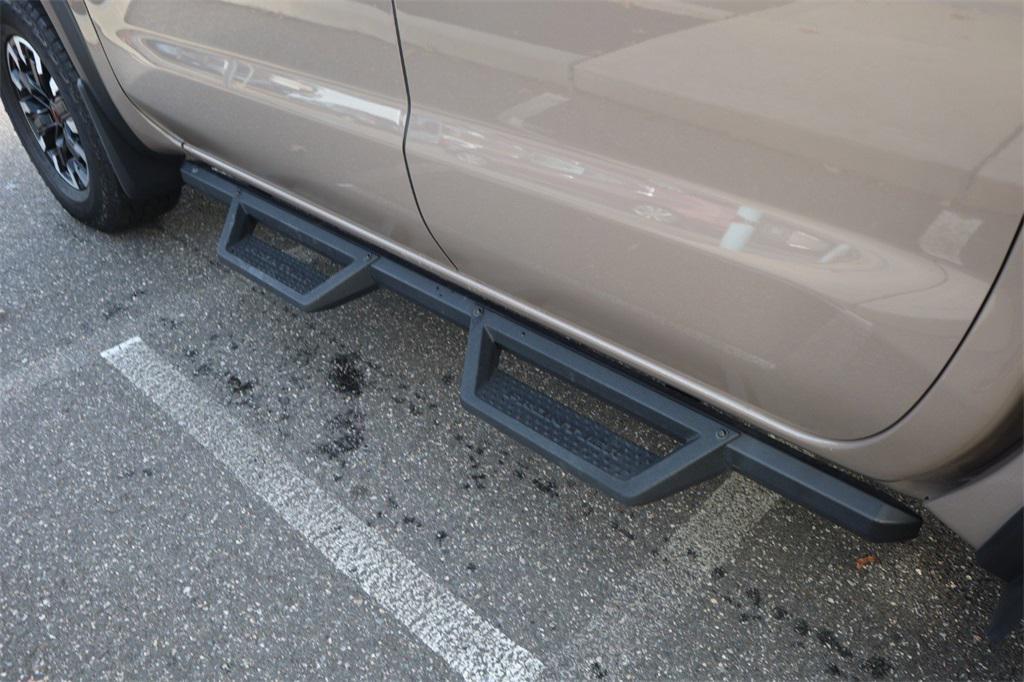 used 2024 Nissan Frontier car, priced at $35,298