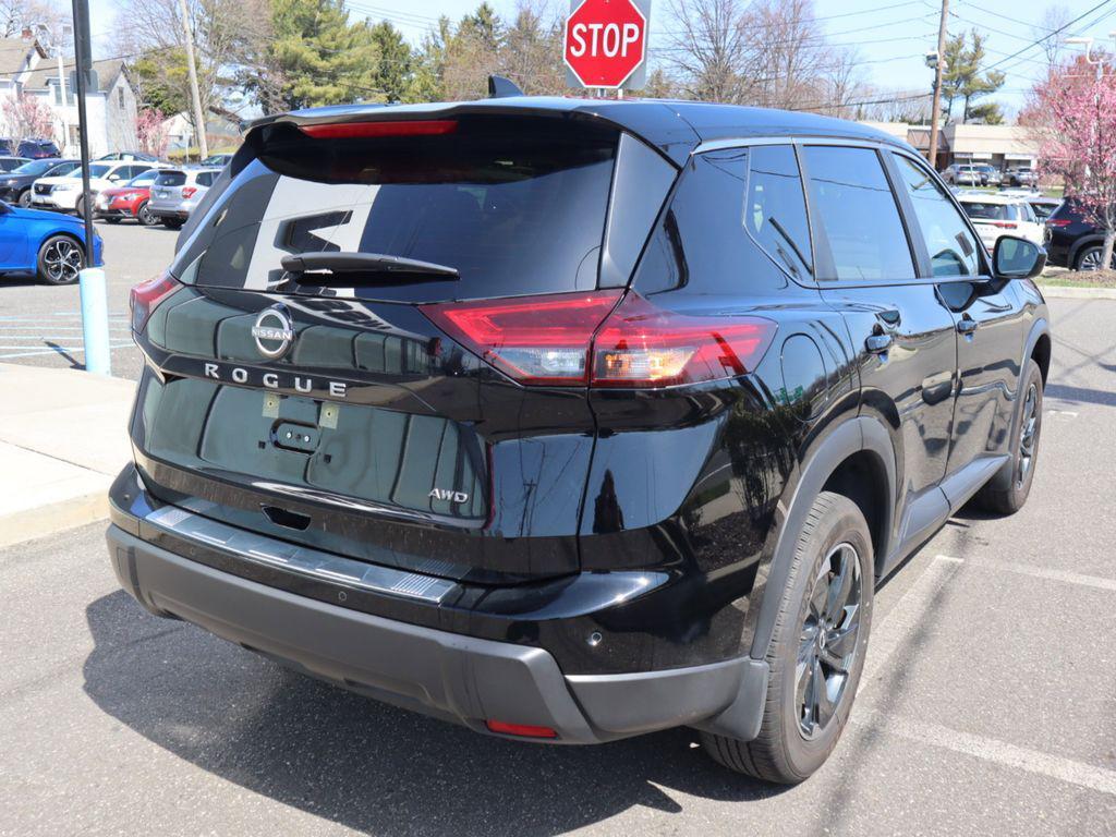 used 2025 Nissan Rogue car, priced at $28,575