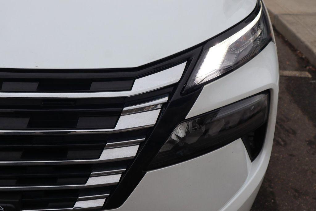 used 2025 Nissan Rogue car, priced at $21,321