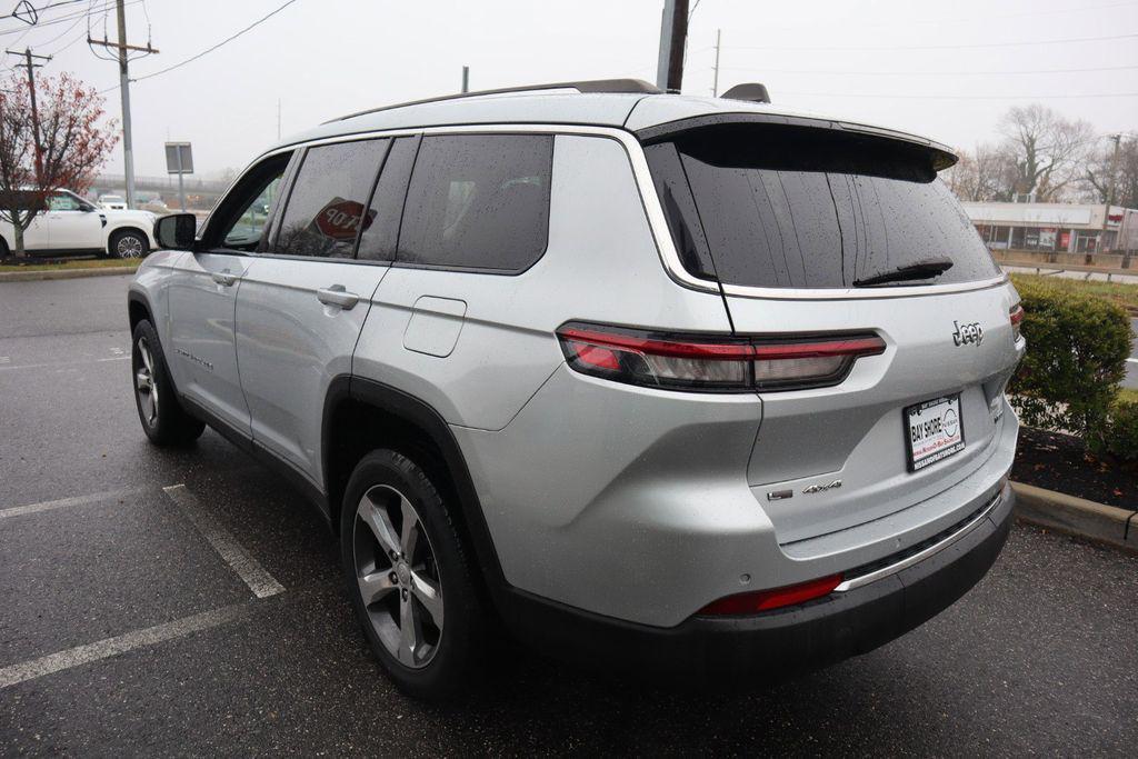 used 2022 Jeep Grand Cherokee L car, priced at $27,400