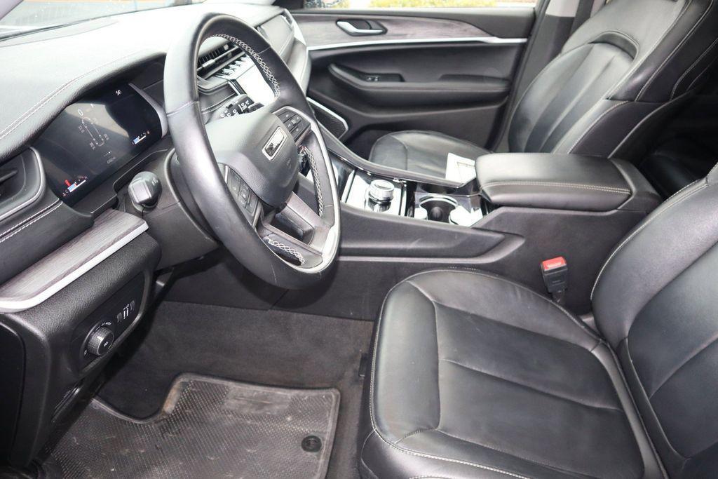 used 2022 Jeep Grand Cherokee L car, priced at $27,400
