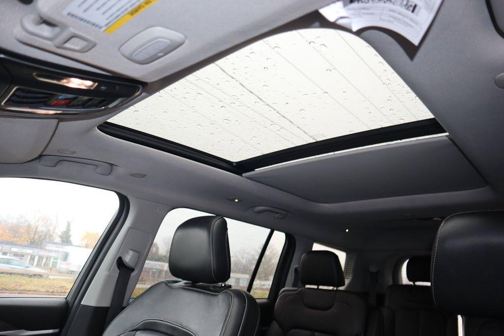 used 2022 Jeep Grand Cherokee L car, priced at $27,400