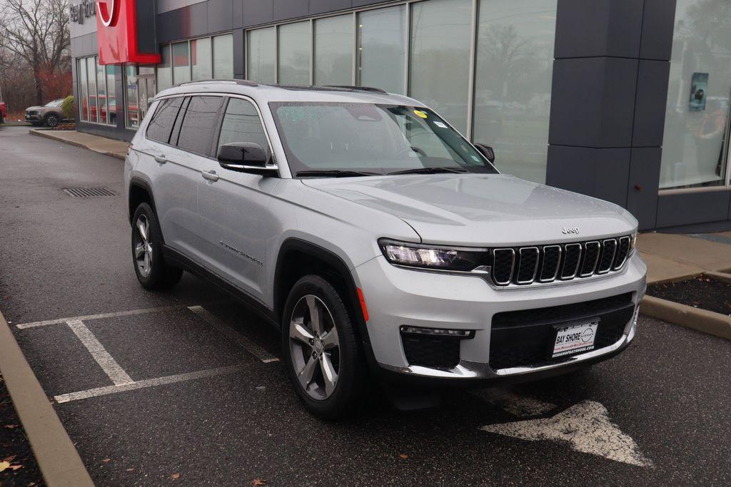 used 2022 Jeep Grand Cherokee L car, priced at $27,400