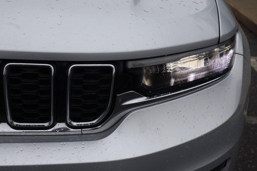 used 2022 Jeep Grand Cherokee L car, priced at $27,400