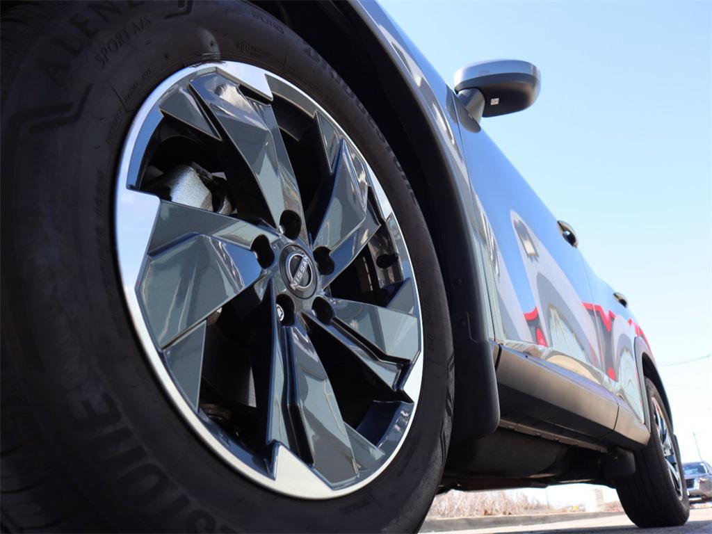 used 2025 Nissan Rogue car, priced at $28,395