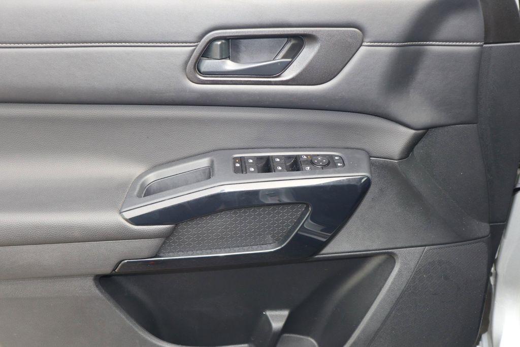 used 2024 Nissan Pathfinder car, priced at $27,312