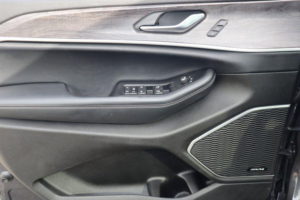 used 2022 Jeep Grand Cherokee L car, priced at $29,413