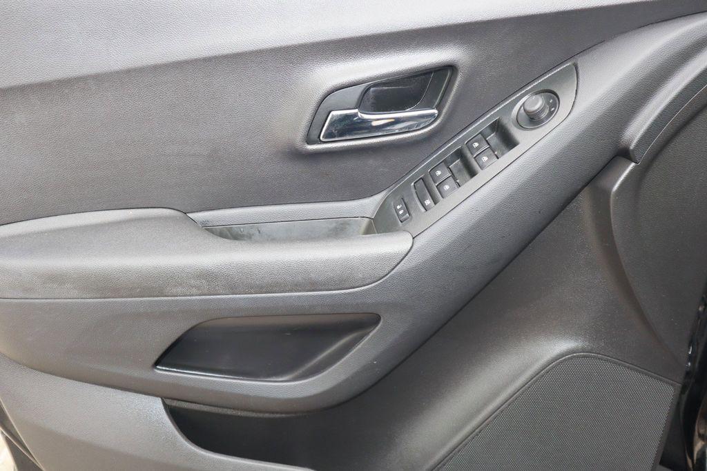 used 2019 Chevrolet Trax car, priced at $10,488