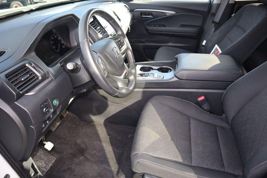 used 2024 Honda Ridgeline car, priced at $33,427