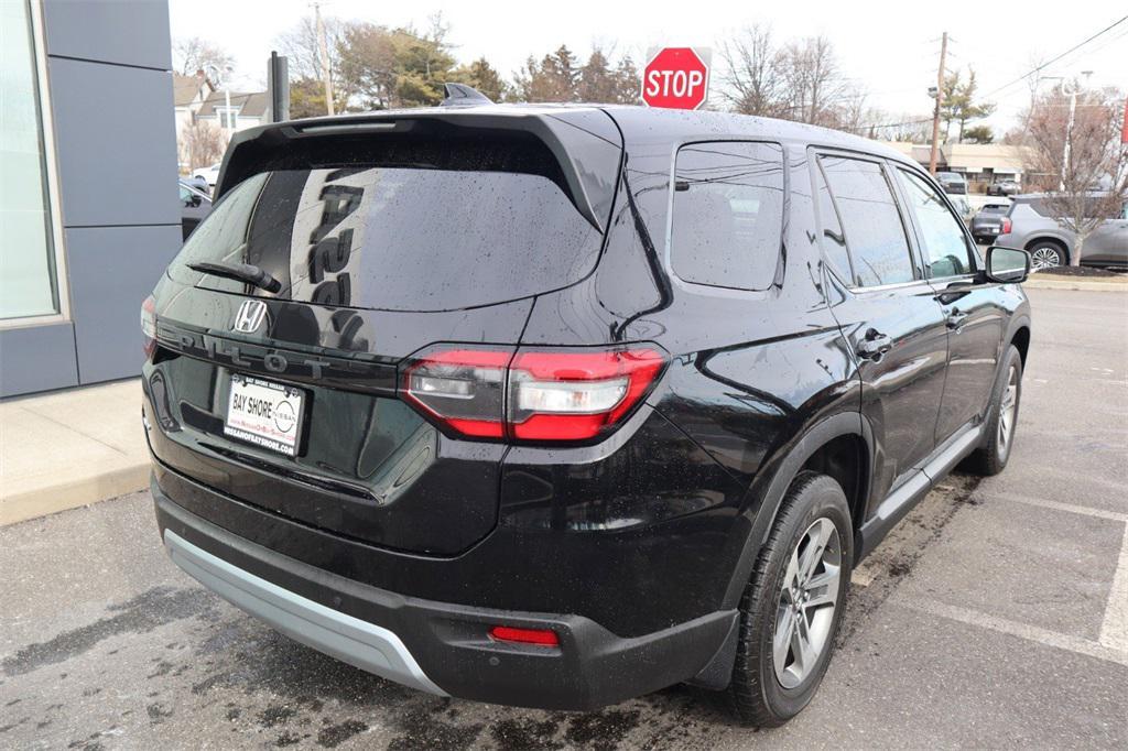 used 2024 Honda Pilot car, priced at $35,149