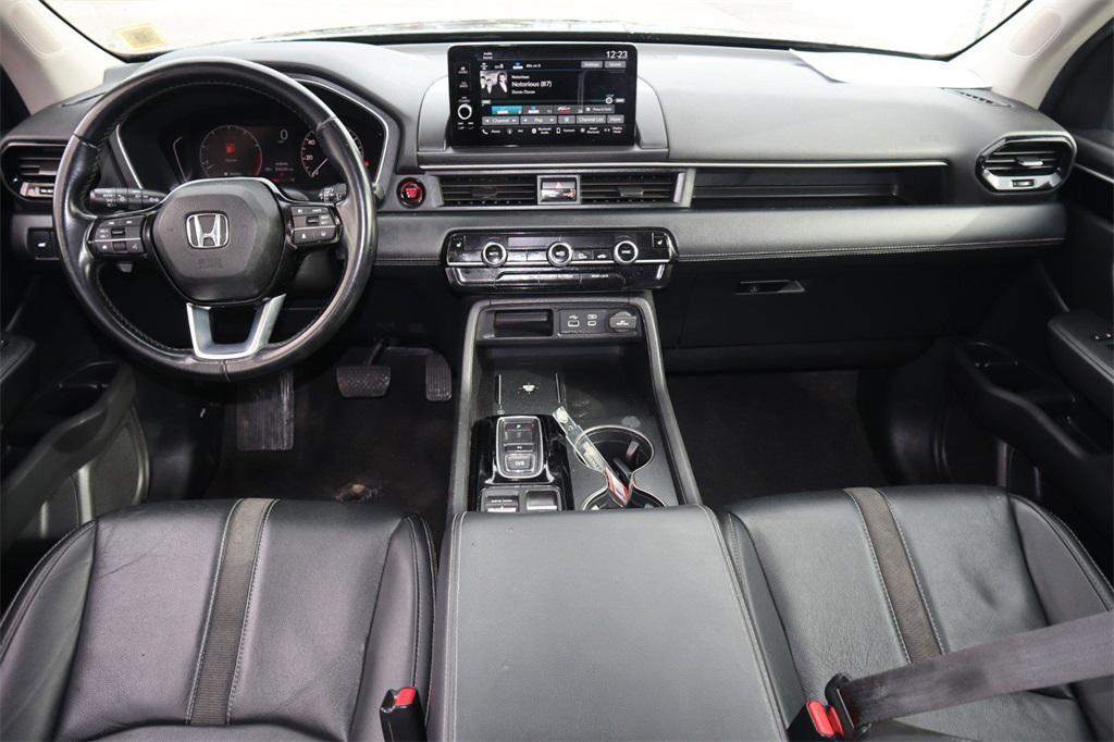 used 2024 Honda Pilot car, priced at $35,149