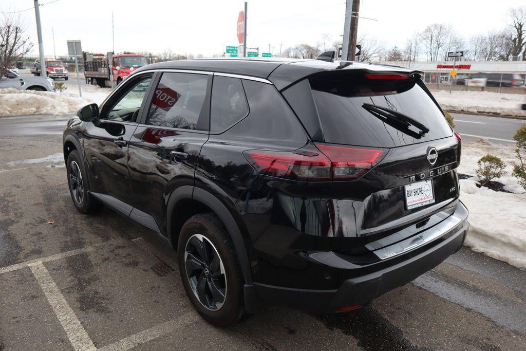 used 2025 Nissan Rogue car, priced at $23,244