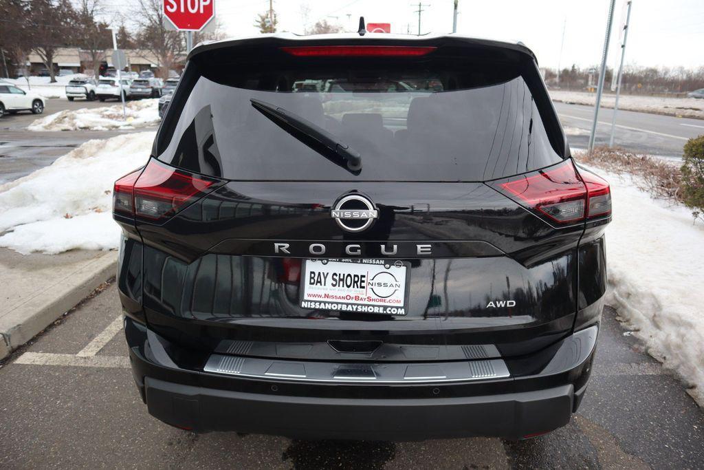 used 2025 Nissan Rogue car, priced at $23,244