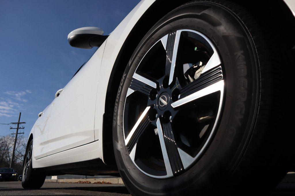 used 2025 Nissan Sentra car, priced at $17,276