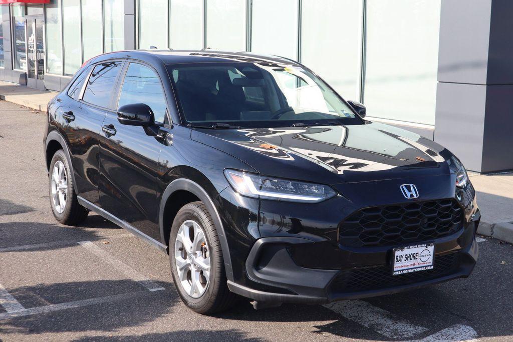 used 2025 Honda HR-V car, priced at $23,360