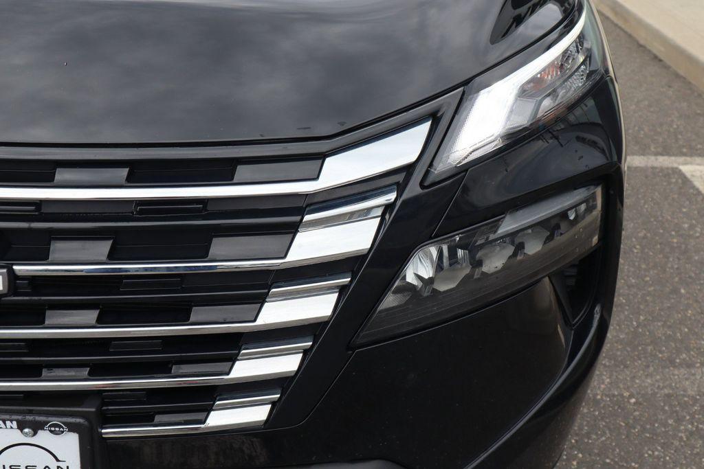 used 2025 Nissan Rogue car, priced at $22,961