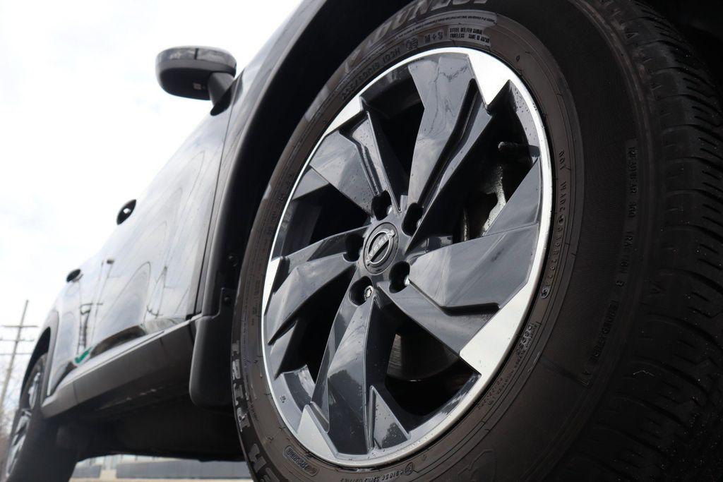 used 2025 Nissan Rogue car, priced at $22,961