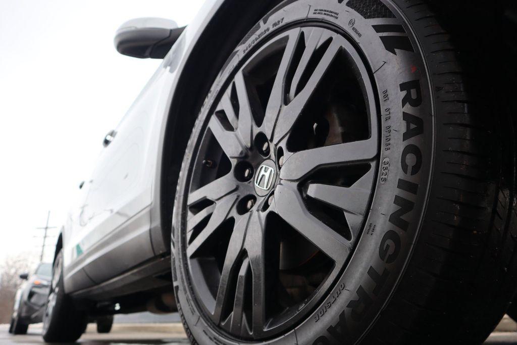 used 2022 Honda Pilot car, priced at $26,702