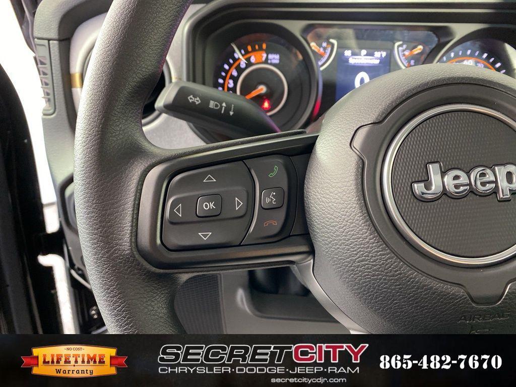 new 2026 Jeep Wrangler car, priced at $37,294