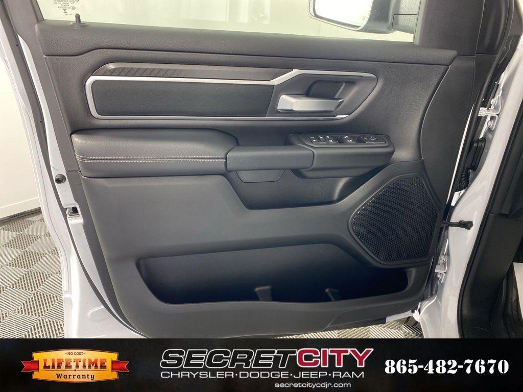 new 2026 Ram 1500 car, priced at $72,608