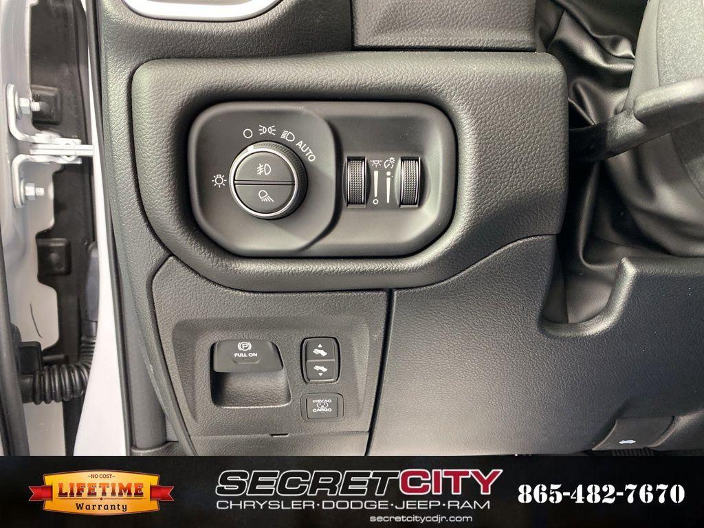 new 2026 Ram 1500 car, priced at $72,608