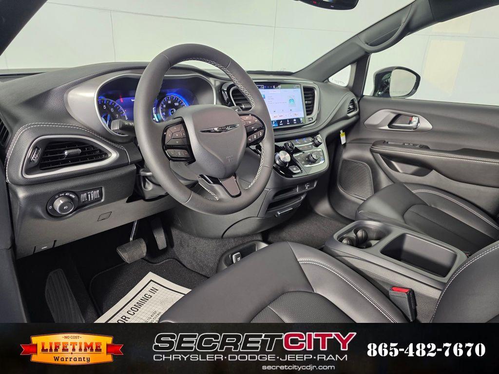 new 2026 Chrysler Pacifica car, priced at $43,063