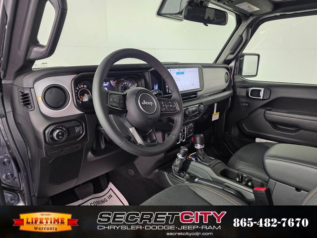 new 2025 Jeep Gladiator car, priced at $41,978