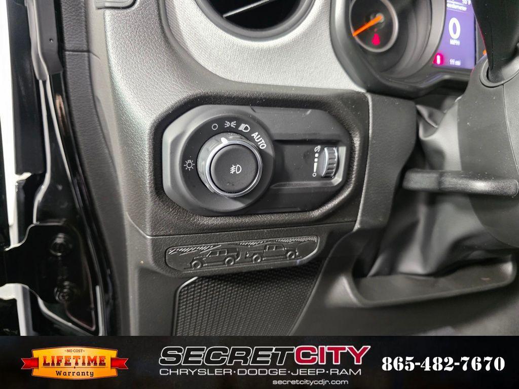 new 2026 Jeep Wrangler car, priced at $43,075