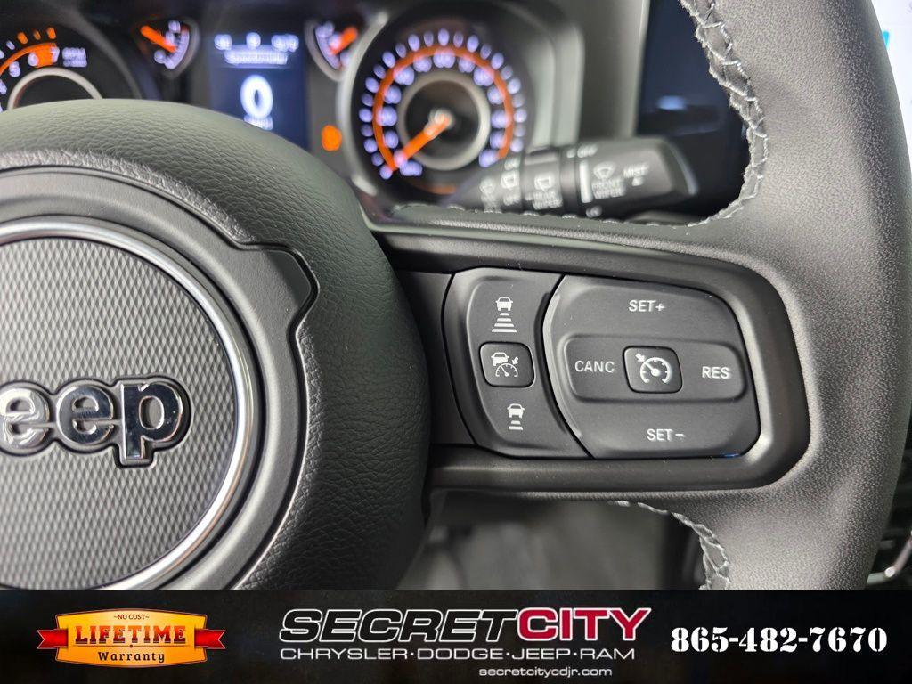 new 2026 Jeep Wrangler car, priced at $43,075