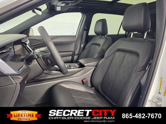 new 2026 Jeep Cherokee car, priced at $40,085
