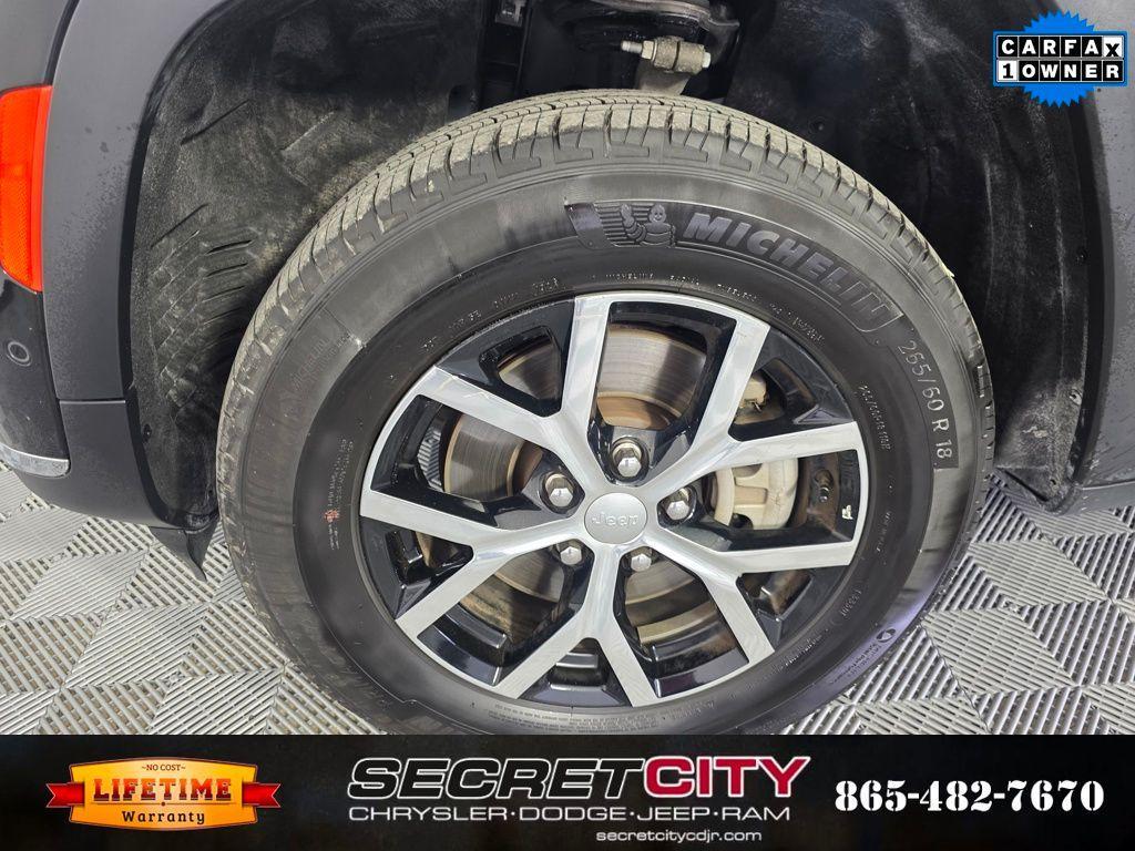 used 2024 Jeep Grand Cherokee L car, priced at $31,988