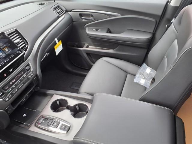 new 2025 Honda Ridgeline car, priced at $45,385