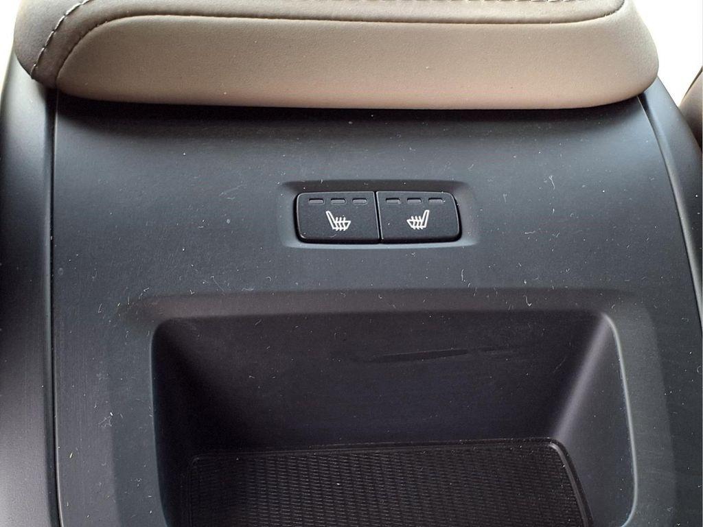 used 2026 Volvo XC60 car, priced at $54,299