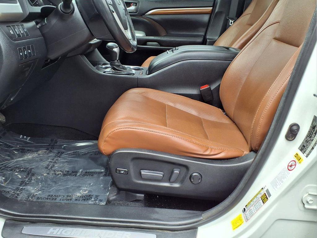 used 2017 Toyota Highlander car, priced at $21,299