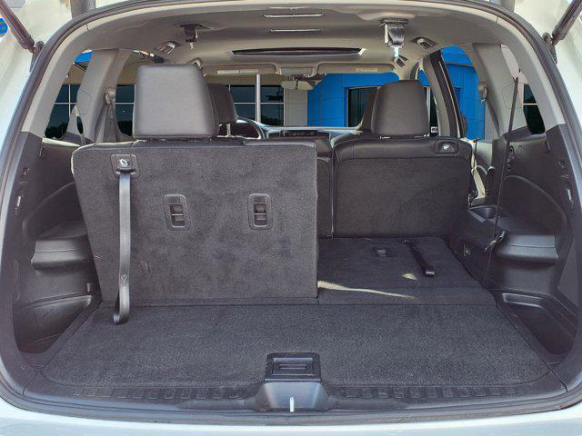 used 2022 Honda Pilot car, priced at $33,000