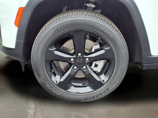used 2024 Jeep Grand Cherokee L car, priced at $35,000