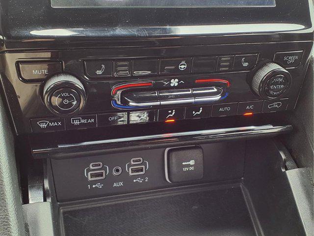 used 2024 Jeep Grand Cherokee L car, priced at $35,000