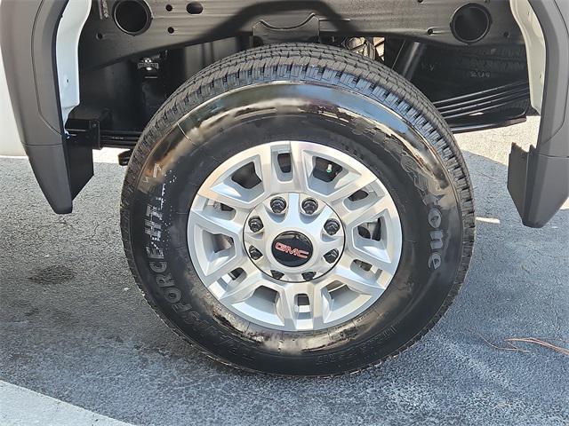 new 2026 GMC Sierra 2500 car, priced at $51,920