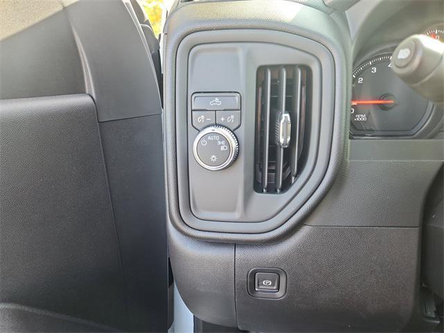 new 2026 GMC Sierra 2500 car, priced at $51,920