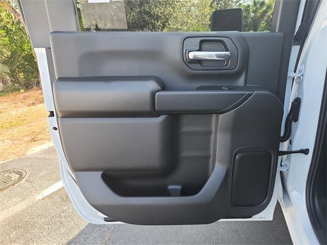 new 2026 GMC Sierra 2500 car, priced at $51,920