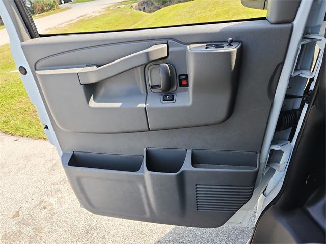 new 2025 GMC Savana 2500 car, priced at $47,325