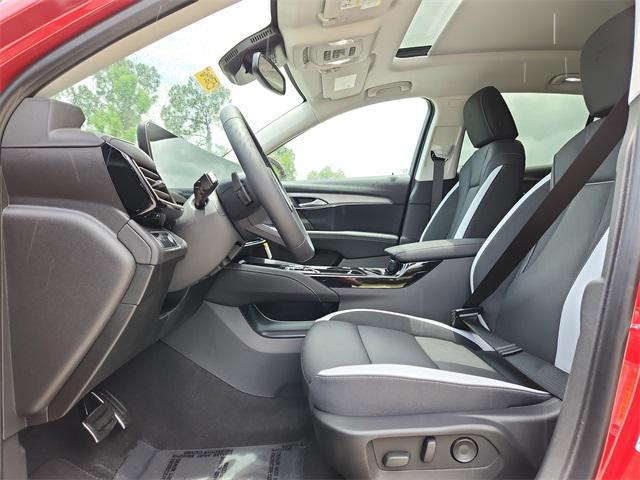 new 2025 Buick Envision car, priced at $40,350