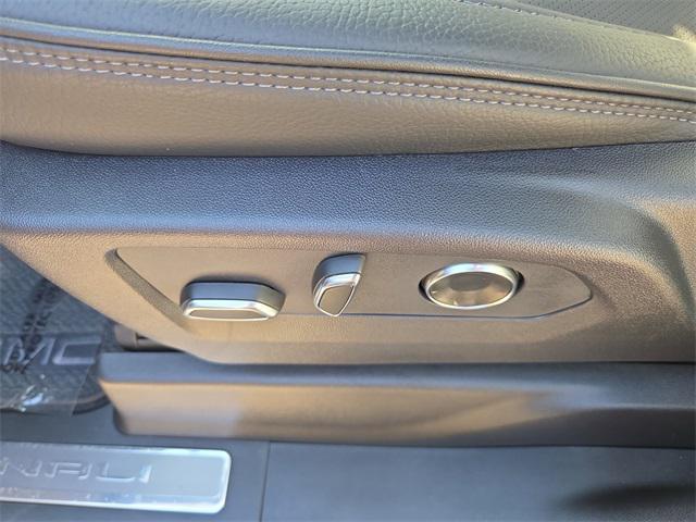 new 2026 GMC Sierra 1500 car, priced at $70,031