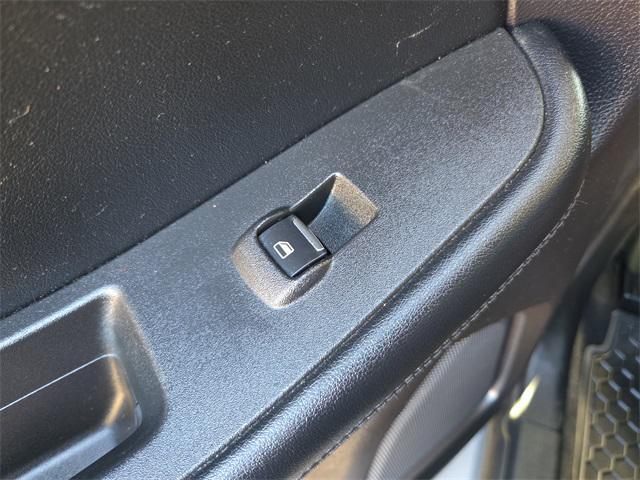 used 2022 Ford Edge car, priced at $11,900