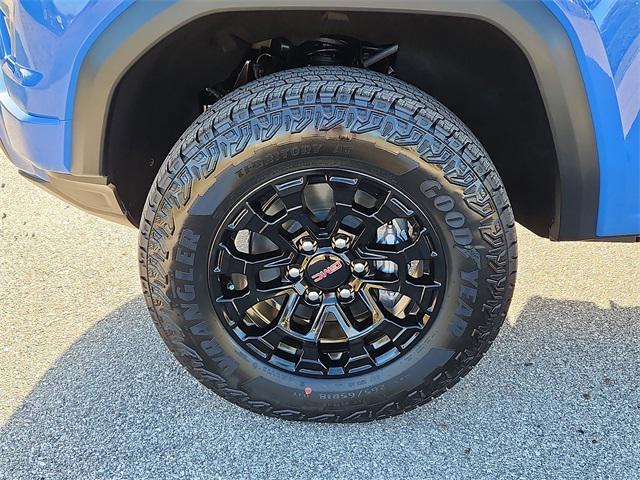 new 2026 GMC Canyon car, priced at $47,004