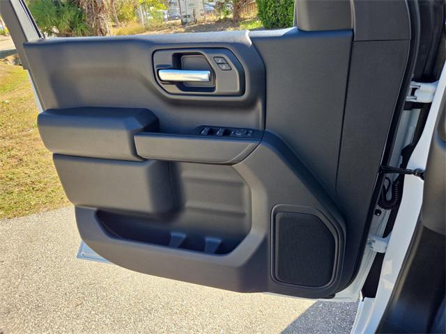 new 2026 GMC Sierra 1500 car, priced at $47,274